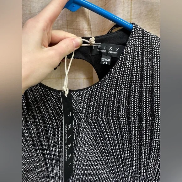 🎃Long Sleeve Glitter Cocktail Dress - Picture 5 of 6